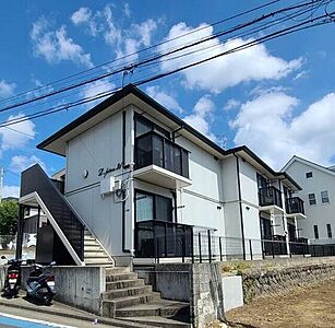 外観：日当たり良好南向きです。