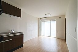 ダイアモンド ムーン 2階1LDKのリビング/ダイニング