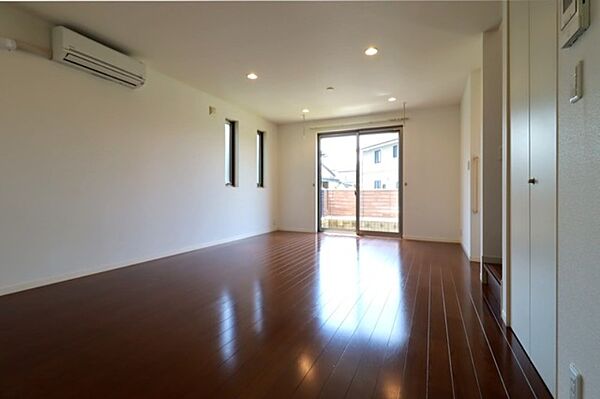 detached 栃木県宇都宮市竹林町

地図を見る