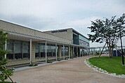 宇都宮市立南図書館 2098m