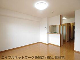 静岡県静岡市葵区上土2丁目（賃貸マンション1R・3階・31.80㎡） その3