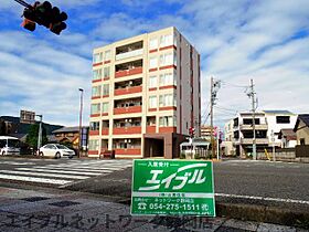 静岡県静岡市葵区南安倍1丁目（賃貸マンション3LDK・4階・80.66㎡） その1