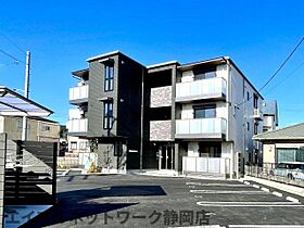 静岡県静岡市葵区安東2丁目（賃貸マンション1LDK・3階・44.58㎡） その1