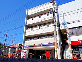 静岡県藤枝市駅前2丁目（賃貸マンション1LDK・3階・43.66㎡） その1