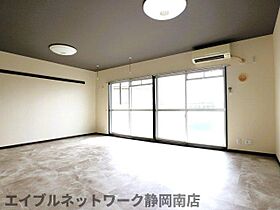 静岡県藤枝市高柳3丁目（賃貸マンション1LDK・1階・50.08㎡） その3