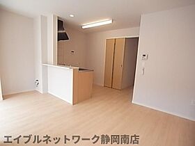 静岡県静岡市駿河区曲金5丁目（賃貸マンション1LDK・2階・43.89㎡） その3