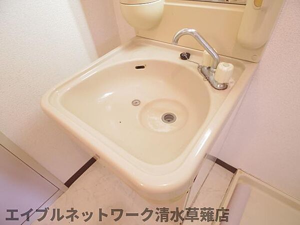 画像14:広い洗面スペース