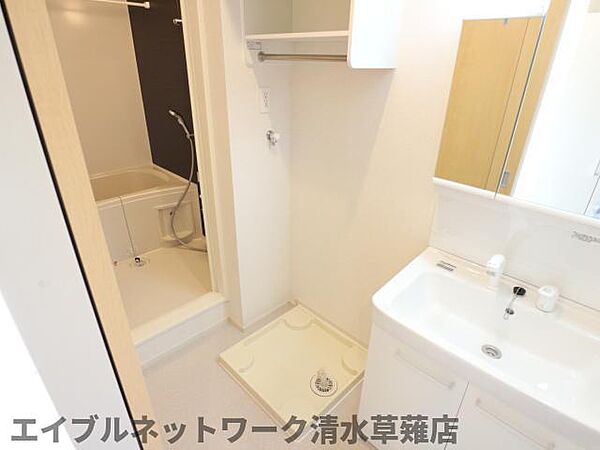 画像29:スペースが確保できる洗面所です