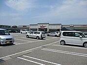 ショッピングセンター「バロー高岡木津店まで350ｍ」