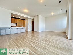 ＨＡＲＵＭＩ　ＦＬＡＧ　ＳＵＮ　ＶＩＬＬＡＧＥ　Ｔ棟 50階2LDKのリビング/ダイニング