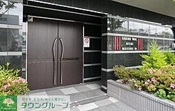 7 / 18