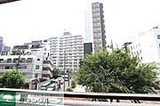 タウンハウジングレジデンス事業部　恵比寿店・赤坂店までお問合せ下さい。