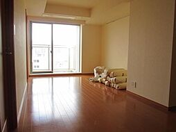 JR山手線 五反田駅 徒歩8分の賃貸マンション 11階1SLDKのリビング/ダイニング