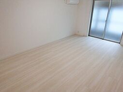 東京メトロ銀座線 表参道駅 徒歩10分の賃貸マンション 1階1Kのリビング/ダイニング