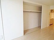 お部屋探しは株式会社　タウンハウジング　までお気軽にお問合せ下さい。クレジットカード決済・首都圏を中心直営143店舗　仲介件数全国2位の豊富な実績！諸費用・審査等・何でもご相談下さい。