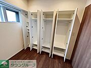 お問合せは(株)タウンハウジング東京へ