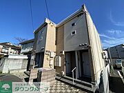 こちらは同タイプの親部屋のお写真になります。