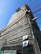 建築中