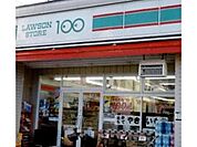 ローソンストア100足立綾瀬2丁目店 徒歩5分。コンビニ 350m