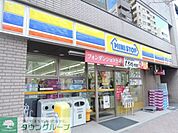 ミニストップ岩本町2丁目店 徒歩6分。コンビニ 410m