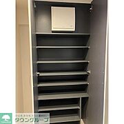 ※同タイプ・別部屋の写真になります