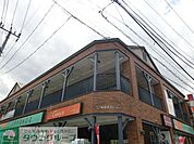 ドラッグストア一本堂三ノ輪店 徒歩8分。 640m
