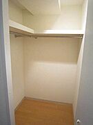 たっぷりサイズのウォークインクローゼット