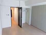 ゆったり8.2帖洋室