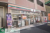 セブンイレブン西日暮里道灌山通り店 徒歩3分。コンビニ 180m