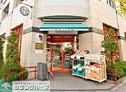 まいばすけっと綾瀬南店 徒歩6分。 430m