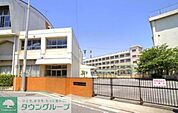 亀有中学校 徒歩25分。中学校 1980m