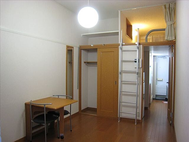 室内
