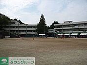 私立横浜学園高校 徒歩81分。高校・高専 6480m