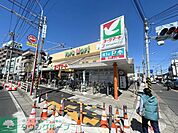 ヨークマート立場店 徒歩7分。スーパー 520m