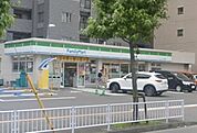 ファミリーマート 293m