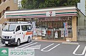 セブンイレブン横浜戸塚町中央店 徒歩4分。コンビニ 290m