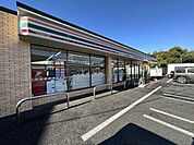 セブンイレブン川口辻店 徒歩13分。 1000m