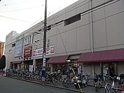 イオン北浦和店 154m