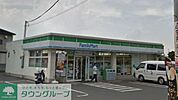 ファミリーマート大宮御蔵店 徒歩16分。コンビニ 1250m