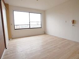 コーポサンライト 4階4SDKのリビング/ダイニング