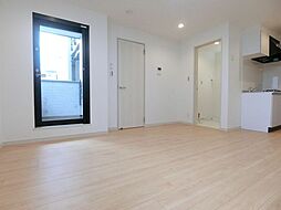 Ａｍｂｉｔｉｏｎ立川 2階ワンルームのリビング/ダイニング