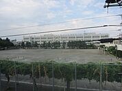 清泉中学校 950m