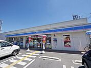 ローソン入間上藤沢店 870m