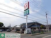 コメリハード＆グリーン武蔵村山中原店 徒歩9分。ホームセンター 650m