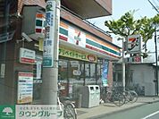 セブンイレブン拝島駅南口店 徒歩10分。コンビニ 800m