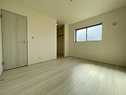 WIC付きで、室内スッキリ片付きます。