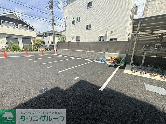 27 / 36