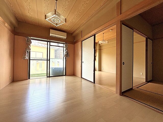 寝室