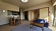 広さは78.97m2で、このマンションではプレミア的に広く、オンリーワンのタイプのお部屋になります。