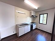 【A棟】2階キッチン。